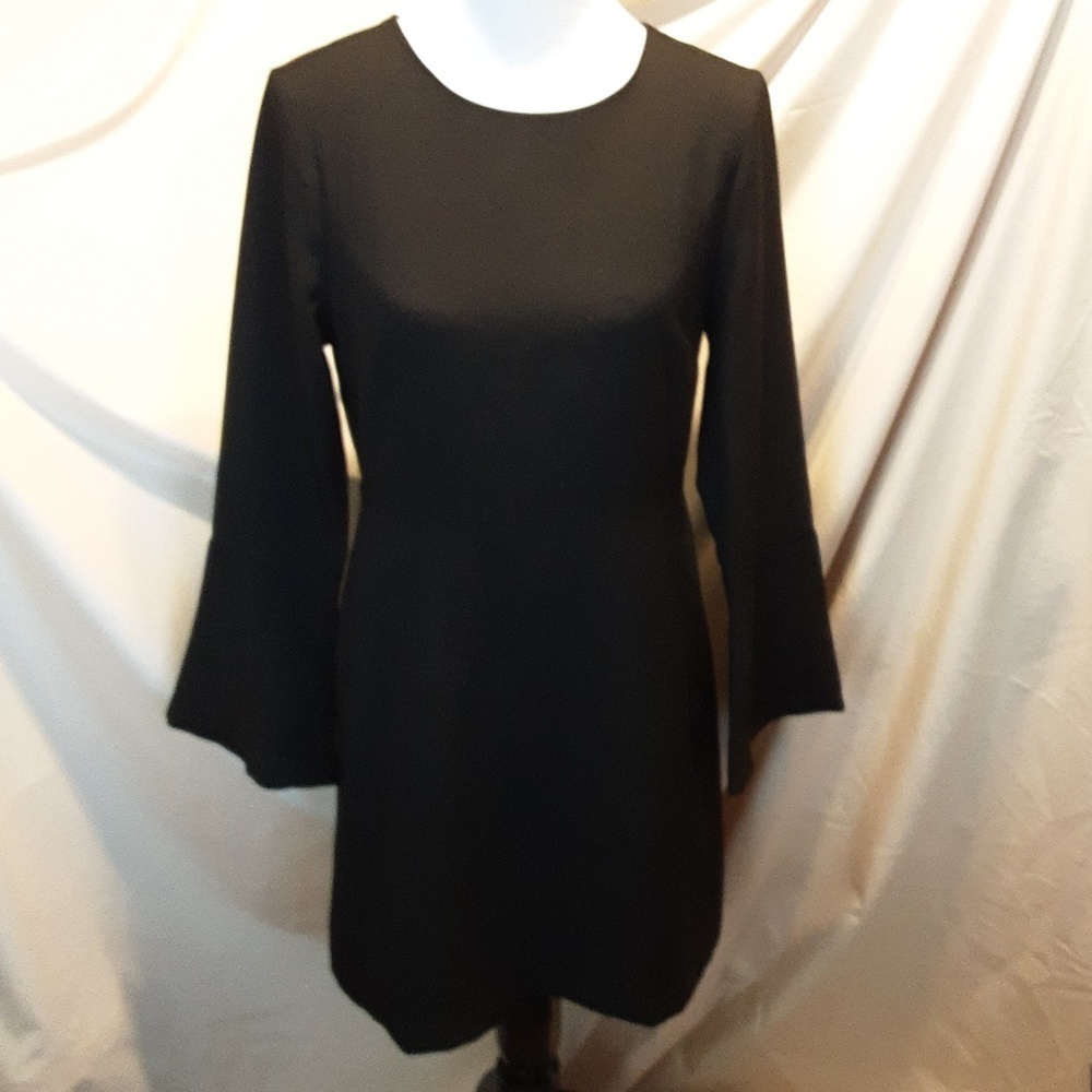 Banana Republic Little Black Dress w/Tie Back Feature SZ 6
